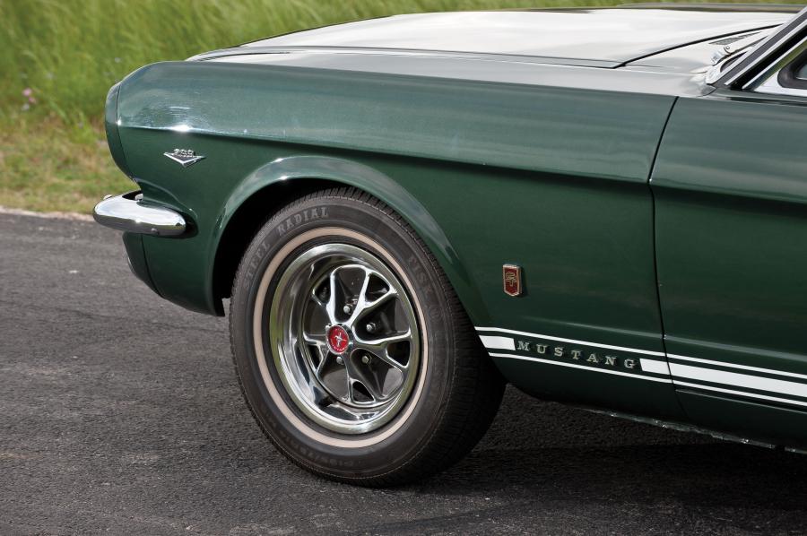  Ford Mustang GT Coupe 1966 года  (фото 19 из 23)